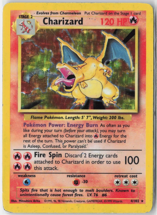 Charizard #4/102 Base Set Unlimited 1999 HP